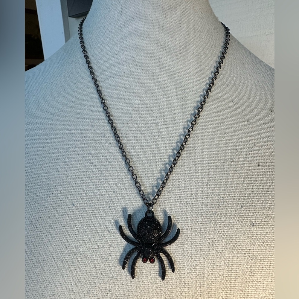 Sparkly black spider necklace